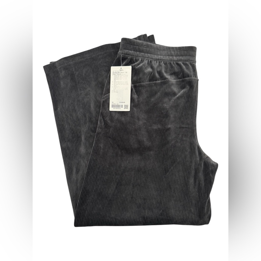 Lululemon Scuba Mid-Rise Wide-Leg Pant *Velvet Cord in Black - Picture 6 of 9